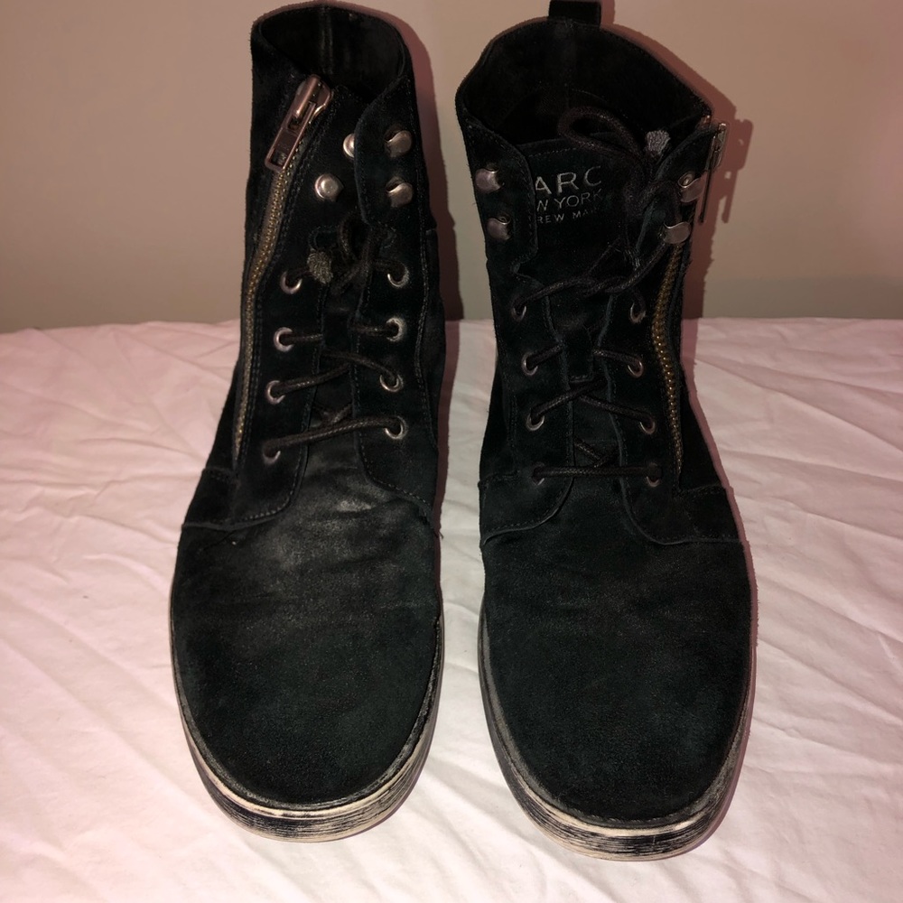 Marc New York Andrew Marc mens suede boots